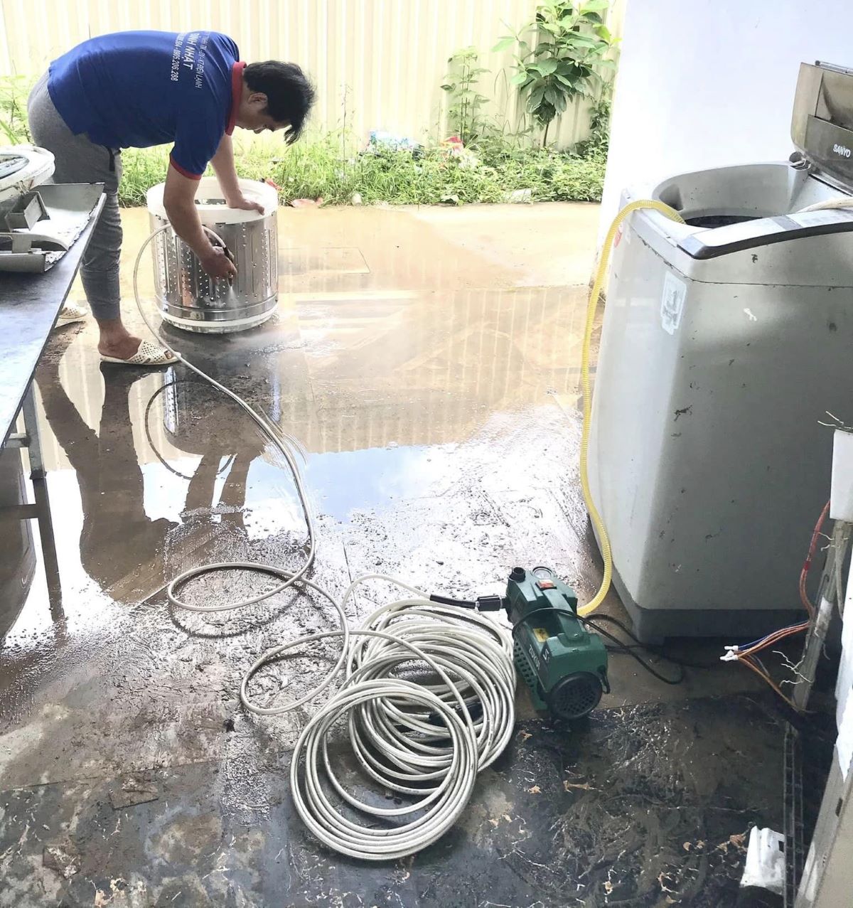 Vệ Sinh Máy Giặt Tại nhà Quận Tây Hồ Nhanh Chóng, Giá Rẻ Vệ Sinh Máy Giặt Tại nhà Quận Tây Hồ Nhanh Chóng, Giá Rẻ